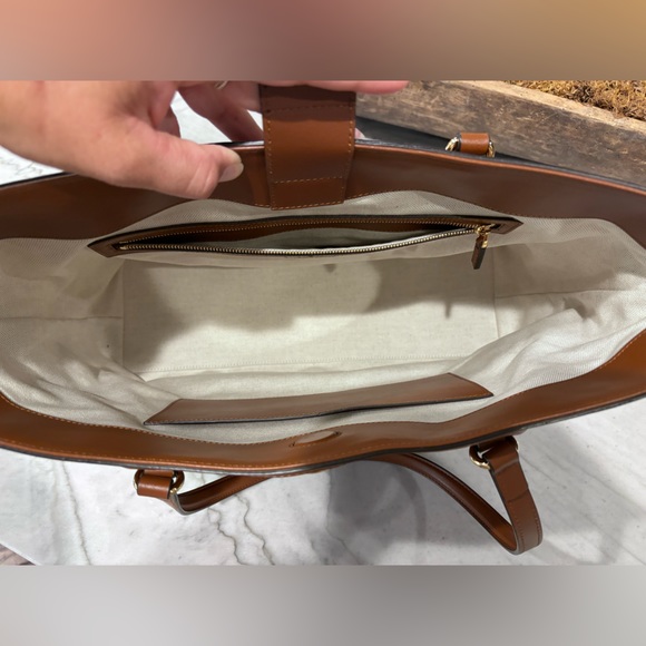 Gucci tote - Picture 2 of 5